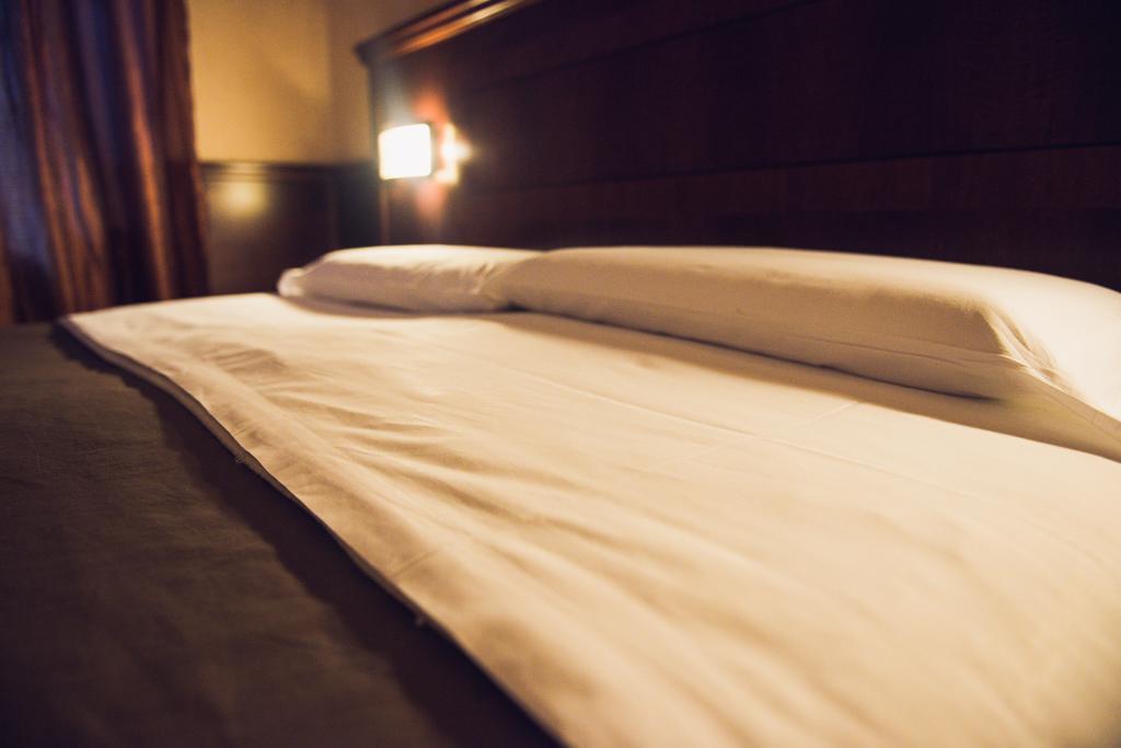 Hotel Robinson Rome Bagian luar foto
